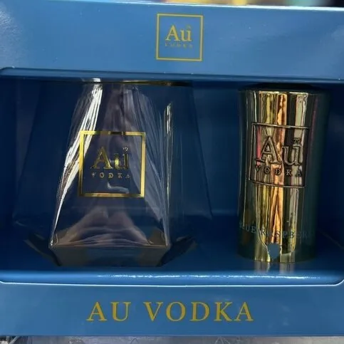 Au Vodka gift set 